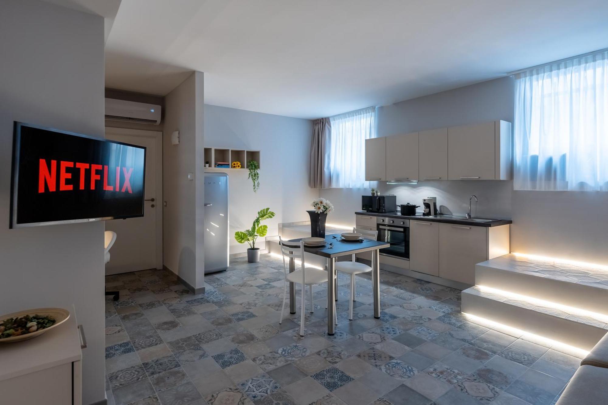 Duomo-navigli - Loft Romana Con Wi-fi & Netflix Milán